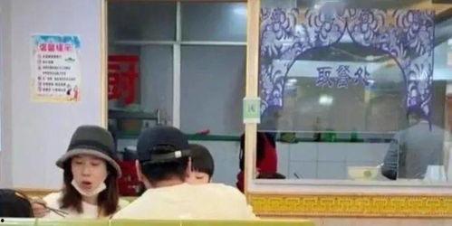 娱乐圈中的假夫妻爆料,揭秘明星背后的真实关系